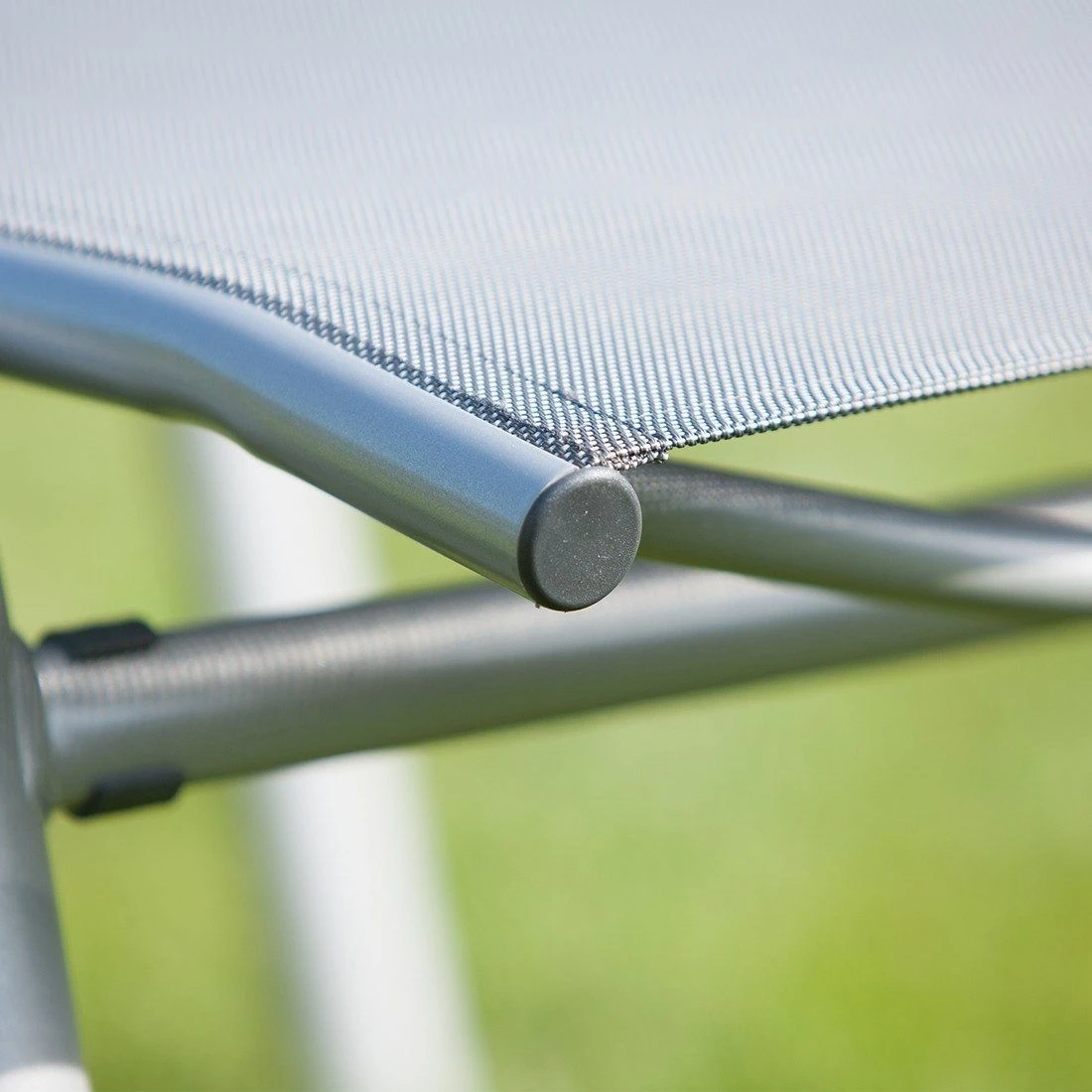 Kettler Cirrus Komfort-Stapelliege Aluminium/Textilene Silber/Anthrazitgrau Kettler Cirrus Komfort-Stapelliege Aluminium/Textilene Silber/Anthrazitgrau -Kettler 790760 3 1